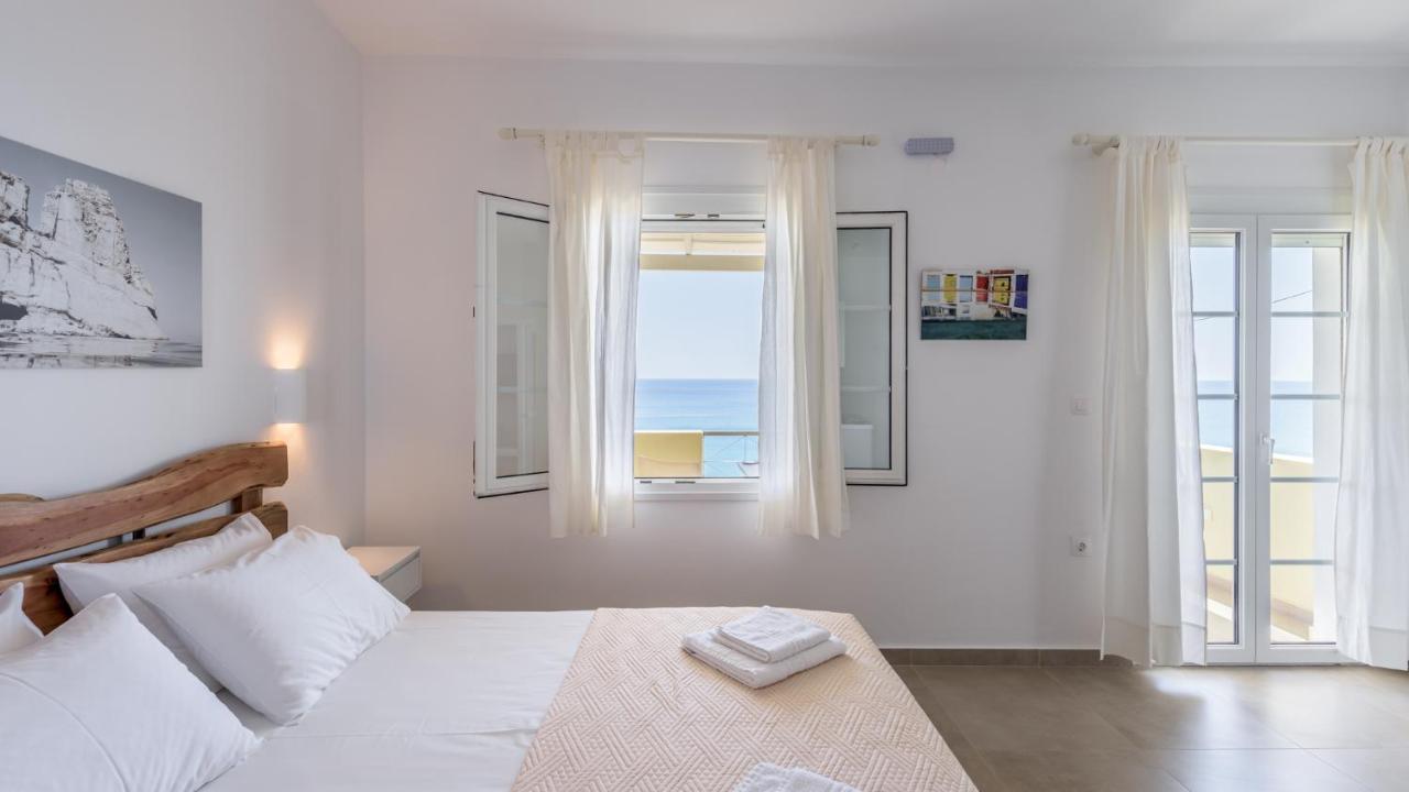 Provatas Giourgas Studios & Apartments المظهر الخارجي الصورة