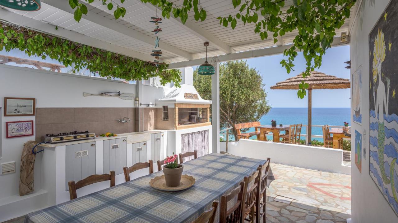 Provatas Giourgas Studios & Apartments المظهر الخارجي الصورة